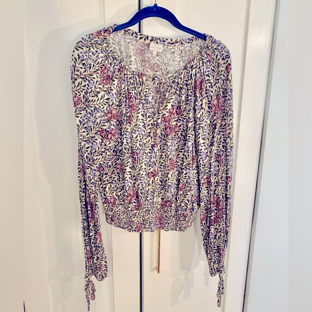 Lucky Brand sweet flowered long sleeved top